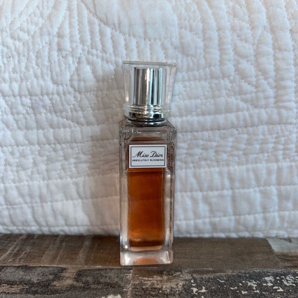 Miss Dior Absolutely Blooming Perfume Rolllerball